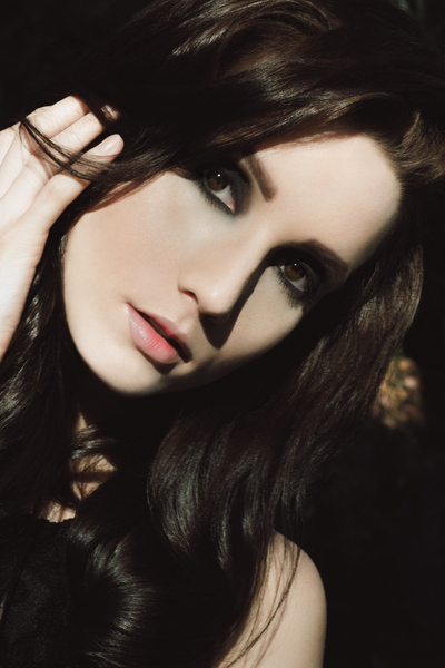 MELANIE ROSE 5'9" Size: 2 32-25-34 Shoe: 8.5 Hair: Brown Eyes: Hazel
